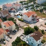 Sanja-biograd Biograd Na Moru