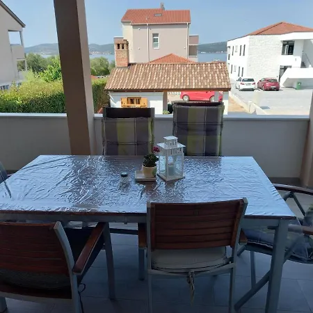 Sanja-biograd Biograd Na Moru